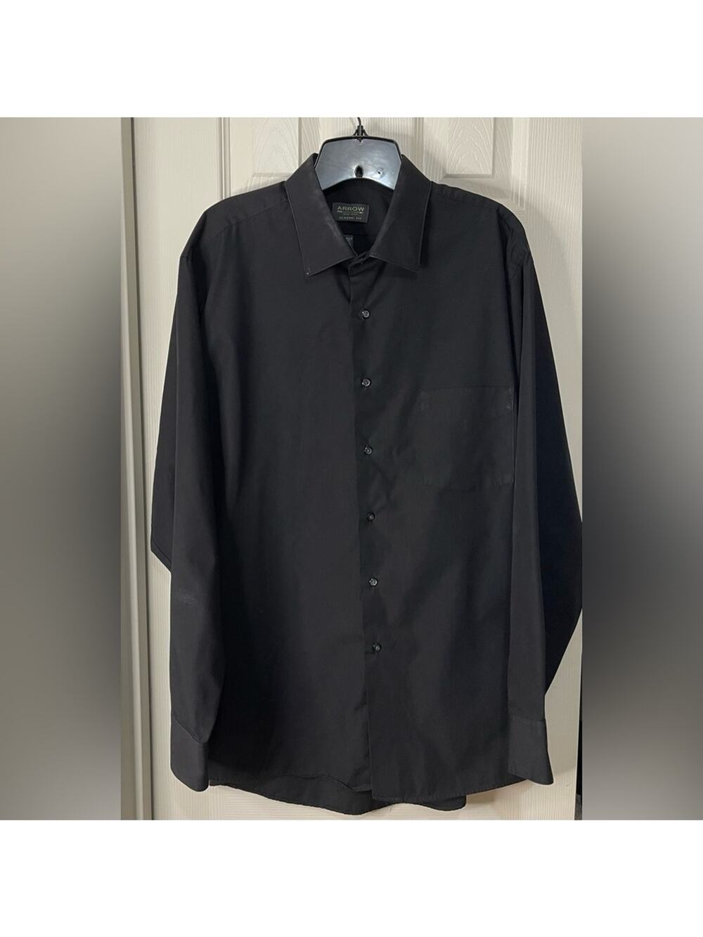 Arrow Classic Fit Wrinkle Free Classic Fit Button Down Shirt size 17.5 34/35